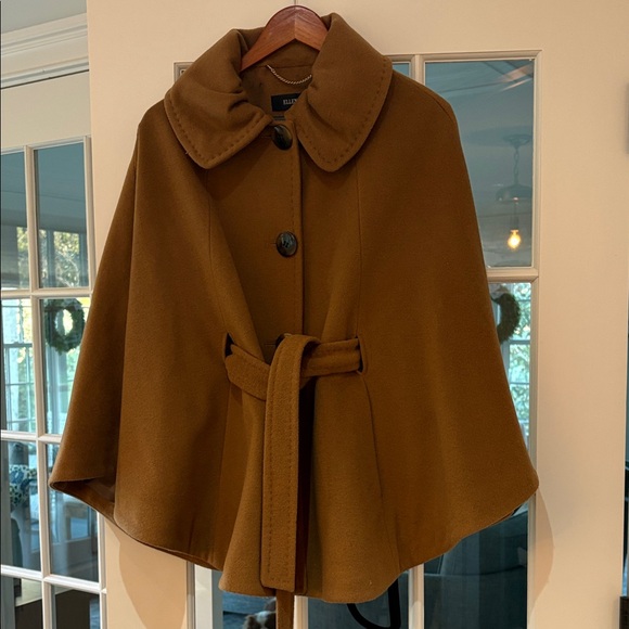 Ellen Tracy Jackets & Blazers - Ellen Tracy Dark Tan Cape Coat with Belt